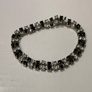 Sparkling Vintage Double Strand Black and Clear Rhinestone Bracelet 6 3/4” Long